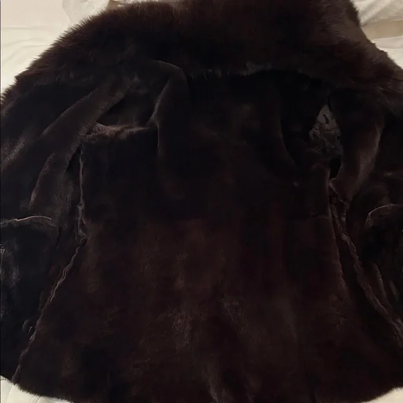 Women’s Dark Brown Suede Jacket with Plush Fur Trim.total fur lined size L - Picture 9 of 10